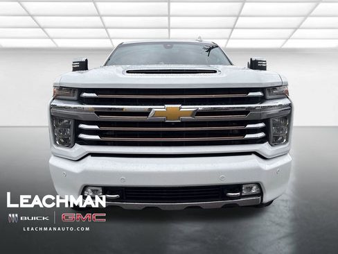 Used 2022 Chevrolet Silverado 2500 High Country w/ Safety Package II AWD/4WD image 10
