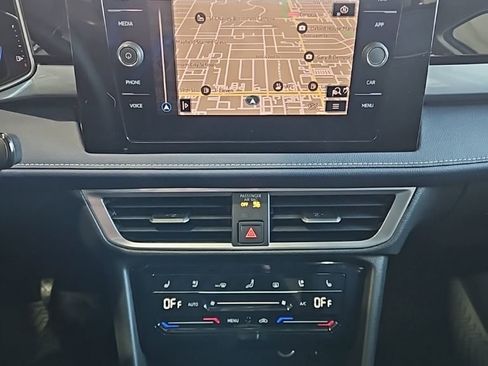 New 2026 Volkswagen Taos SEL AWD/4WD image 32