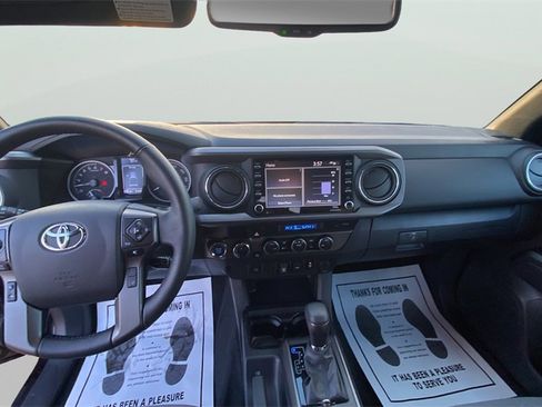 Used 2023 Toyota Tacoma TRD Sport image 22