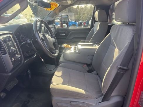 Used 2019 Chevrolet Silverado 3500 W/T w/ WT Convenience Package image 11