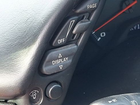 Used 2000 Chevrolet Corvette Coupe w/ Memory Pkg image 26