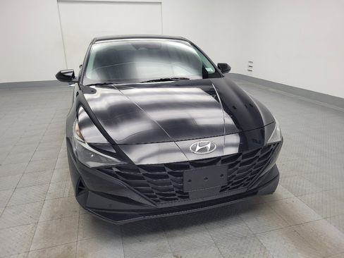 Used 2021 Hyundai Elantra SEL w/ Convenience Package image 14