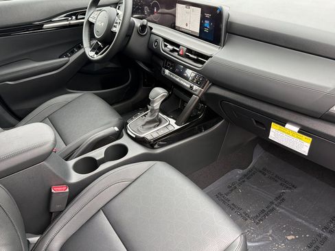 New 2026 Kia Seltos EX image 14