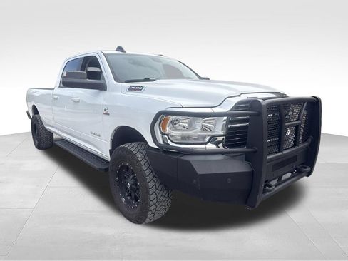 Used 2020 RAM 3500 Big Horn AWD/4WD image 7