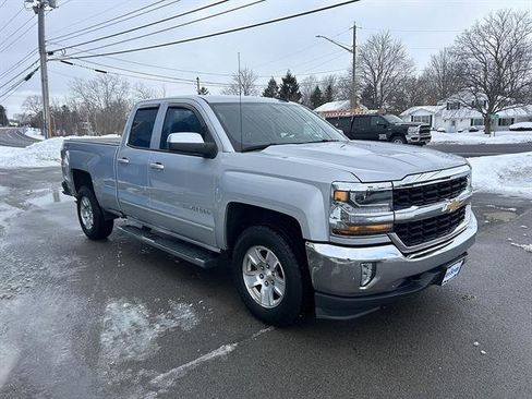 Certified 2018 Chevrolet Silverado 1500 LT w/ All Star Edition AWD/4WD image 7