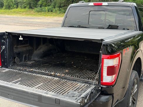 Used 2022 Ford F150 Lariat w/ Equipment Group 502A High AWD/4WD image 6