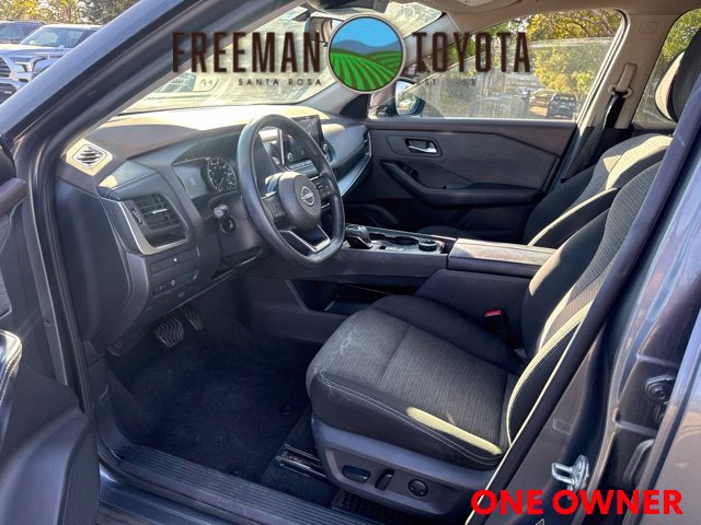 Used 2023 Nissan Rogue SV AWD/4WD image 7