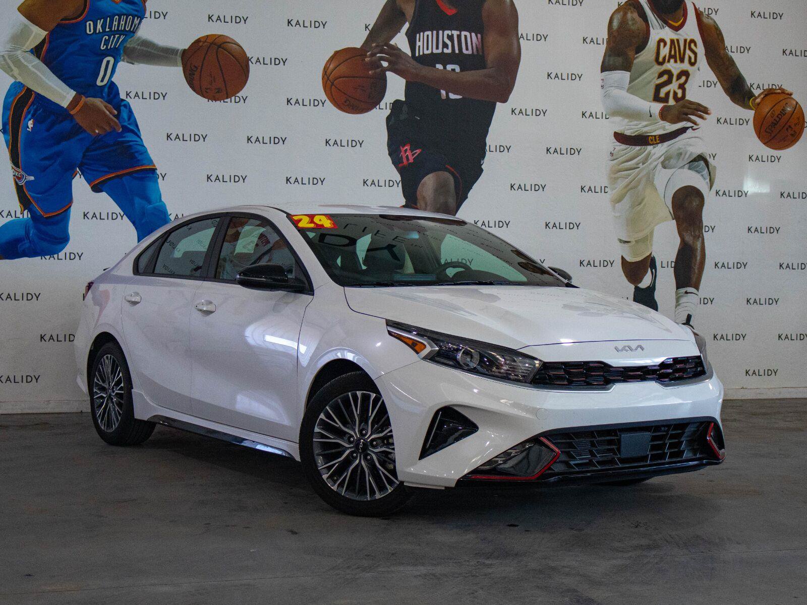 Used 2024 Kia Forte GT-Line FWD image 2