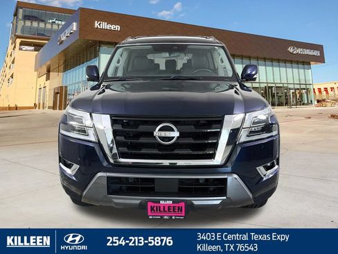 Used 2022 Nissan Armada SL RWD image 2
