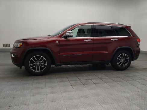 Used 2017 Jeep Grand Cherokee Limited AWD/4WD image 2