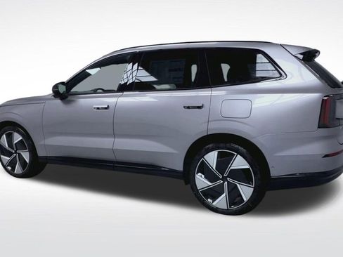 New 2026 Volvo EX90 Ultra AWD/4WD image 6