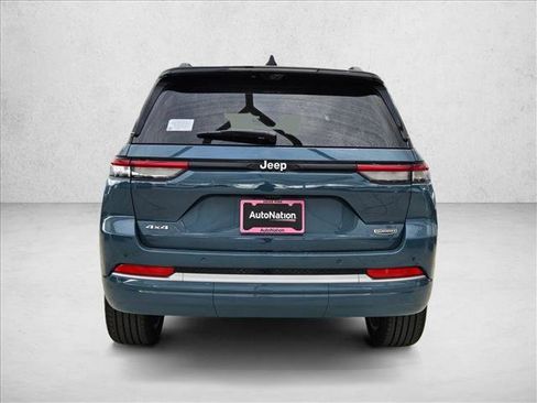 New 2026 Jeep Grand Cherokee Summit AWD/4WD image 8