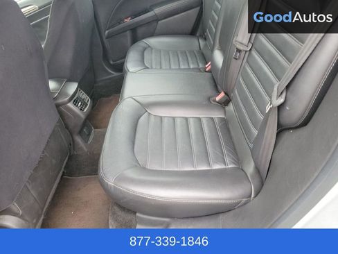 Used 2014 Ford Fusion SE w/ Equipment Group 202A image 4