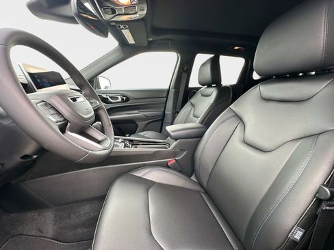 New 2025 Jeep Compass Limited w/ Sun & Sound Group image 21