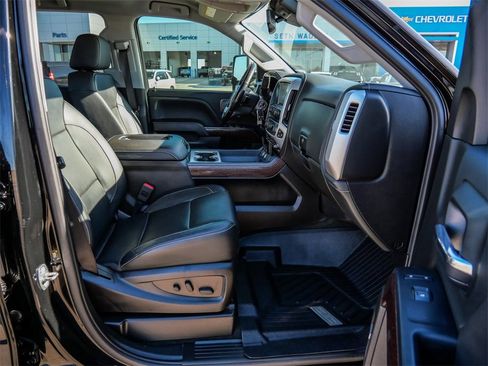 Used 2018 GMC Sierra 2500 SLT w/ Duramax Plus Package image 15
