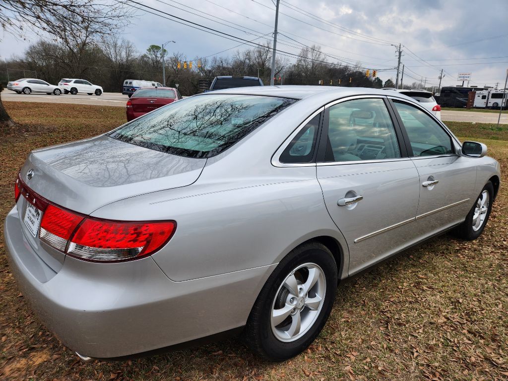 Used 2007 Hyundai Azera SE FWD image 4