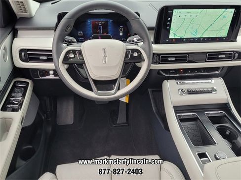 New 2026 Lincoln Aviator Reserve w/ Luxury Package image 7