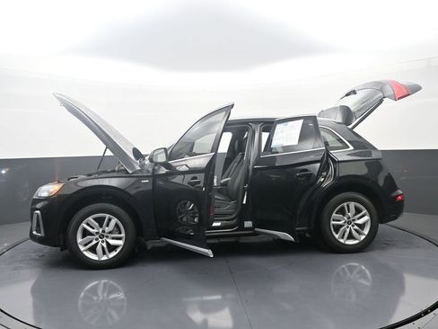 Used 2023 Audi Q5 2.0T Premium AWD/4WD image 40