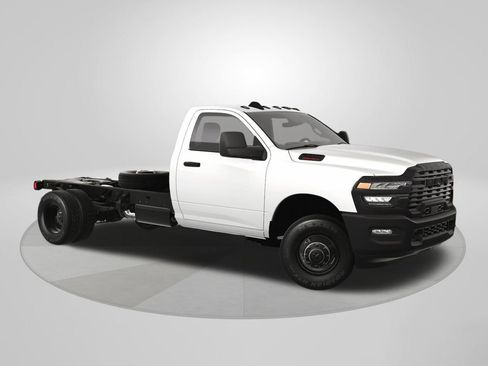 New 2025 RAM 3500 Tradesman AWD/4WD image 7