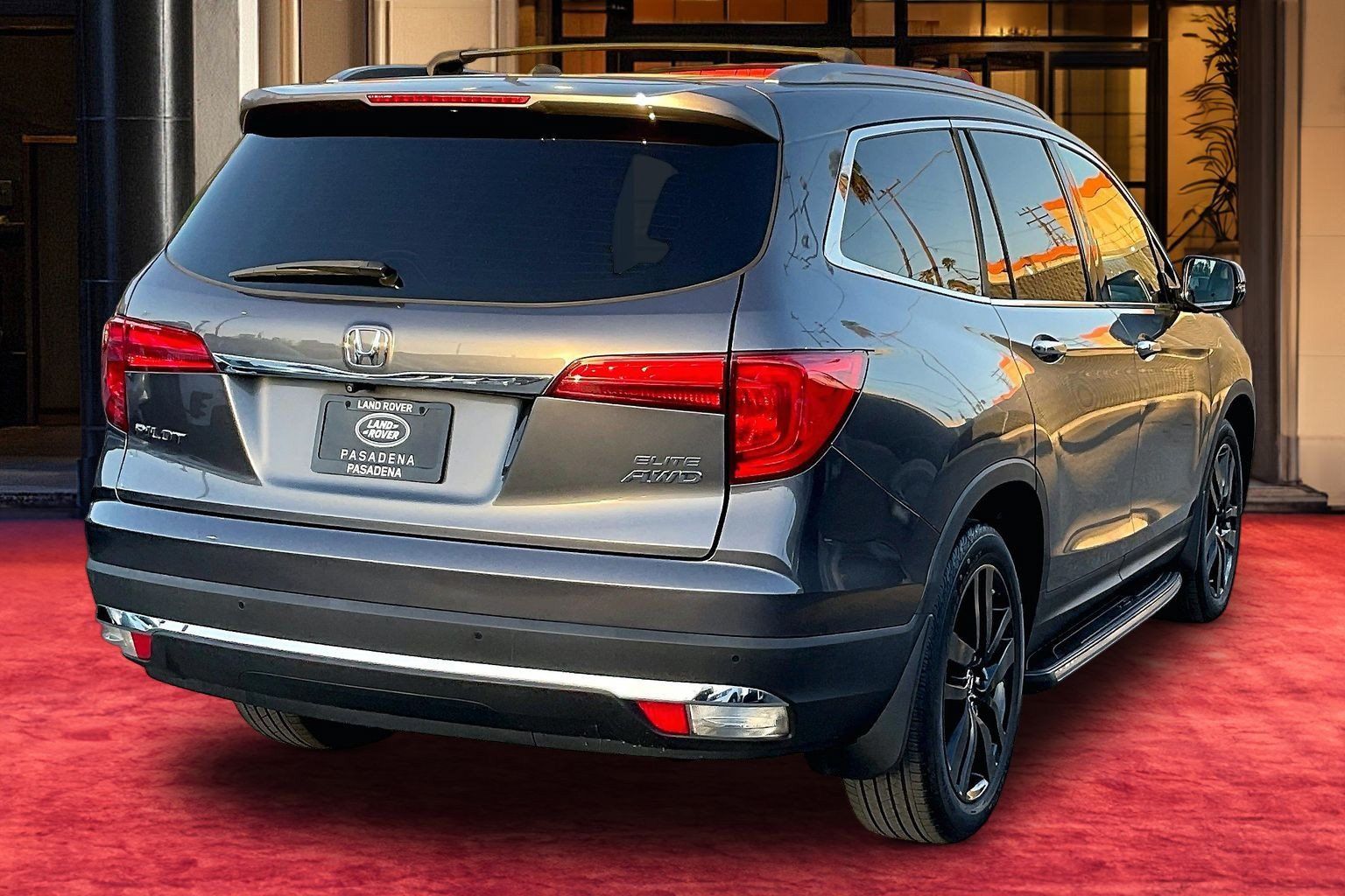 Used 2016 Honda Pilot Elite image 10