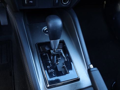 Used 2024 Mitsubishi Outlander Sport SE image 11