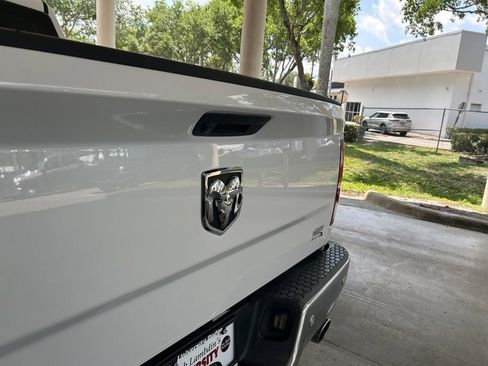 Used 2019 RAM 1500 Big Horn RWD image 18