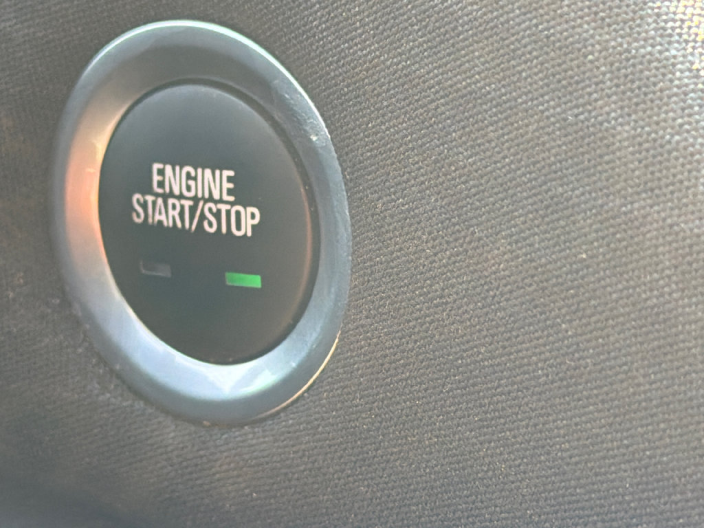 Used 2025 Chevrolet Malibu LT FWD image 30