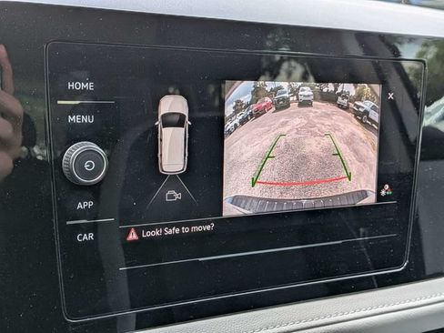 Used 2025 Volkswagen Taos S FWD image 19