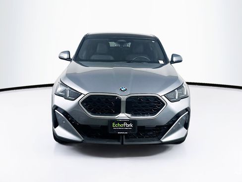Used 2025 BMW X2 xDrive28i image 2