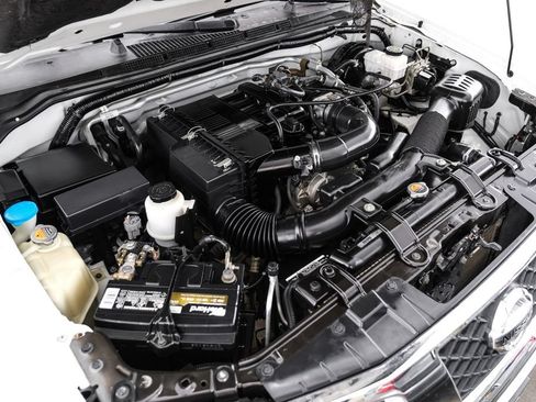 Used 2019 Nissan Frontier S RWD image 46