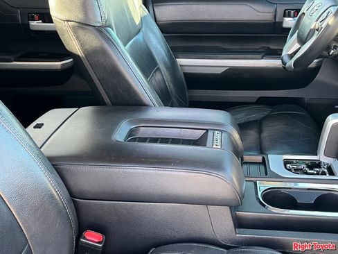 Used 2017 Toyota Tundra Limited w/ Limited Premium Package AWD/4WD image 13