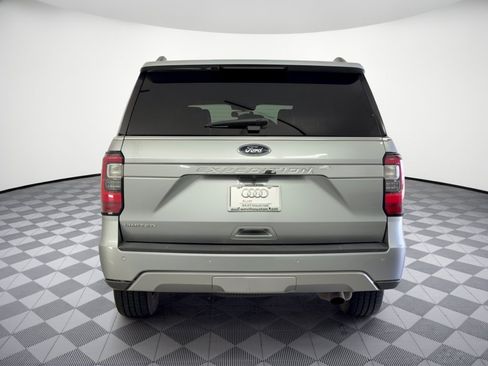 Used 2020 Ford Expedition Limited RWD image 11