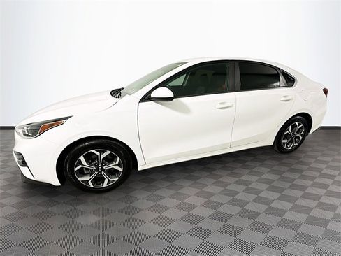 Used 2019 Kia Forte LXS image 10