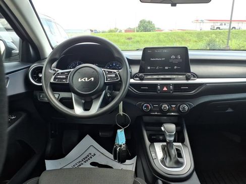 Used 2024 Kia Forte LXS FWD image 16