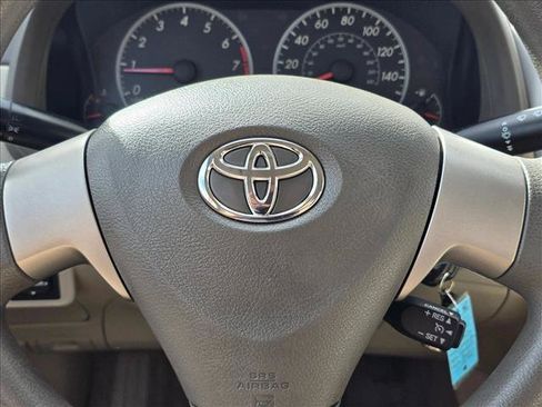 Used 2010 Toyota Corolla LE FWD image 21