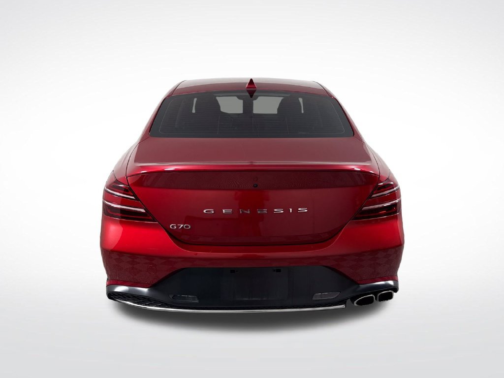Used 2023 Genesis G70 2.0T RWD image 4