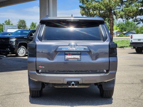 Used 2021 Toyota 4Runner SR5 AWD/4WD image 12