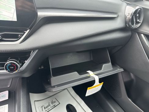 New 2026 Chevrolet Equinox LT image 34