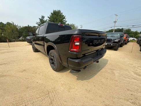 New 2026 RAM 1500 Big Horn AWD/4WD image 3