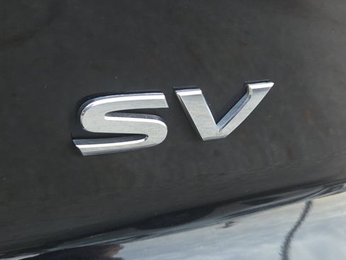 Used 2024 Nissan Pathfinder SV image 14