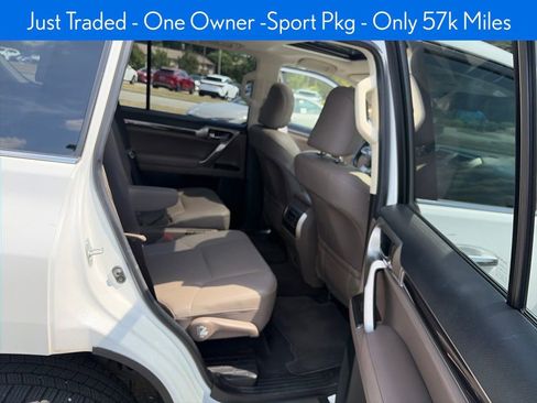 Used 2020 Lexus GX 460 Premium AWD/4WD image 15