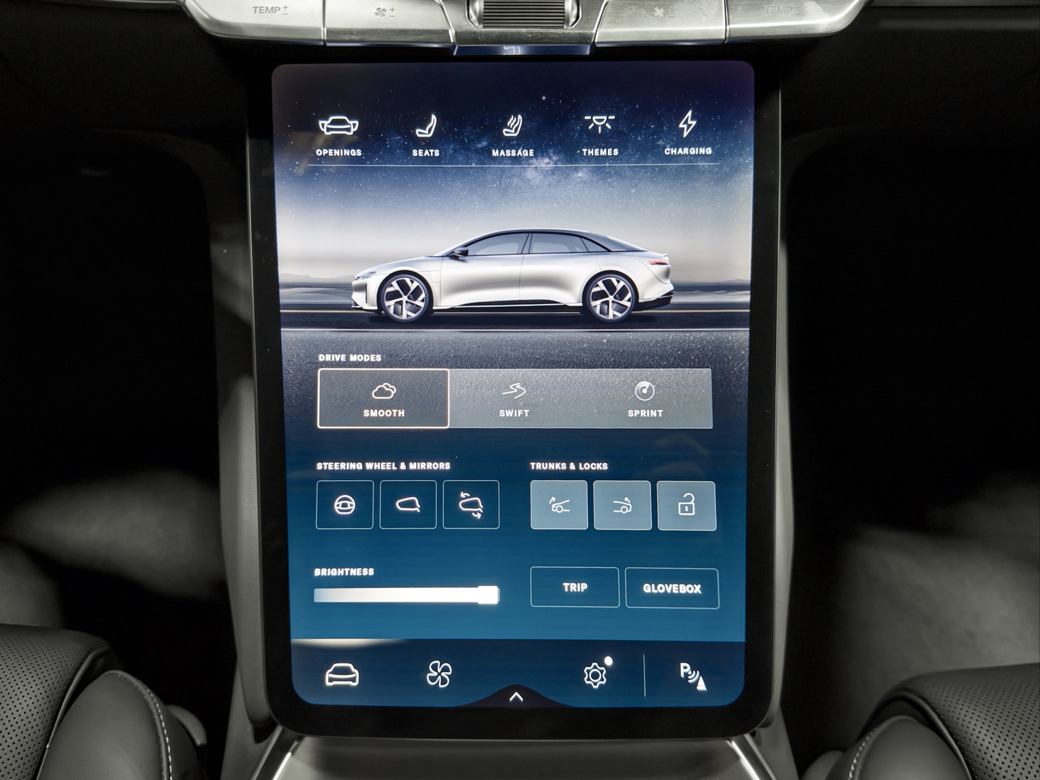 Used 2025 Lucid Air Touring AWD/4WD image 12