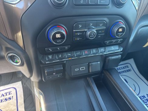 Used 2020 Chevrolet Silverado 3500 High Country w/ Z71 Off-Road Package image 27