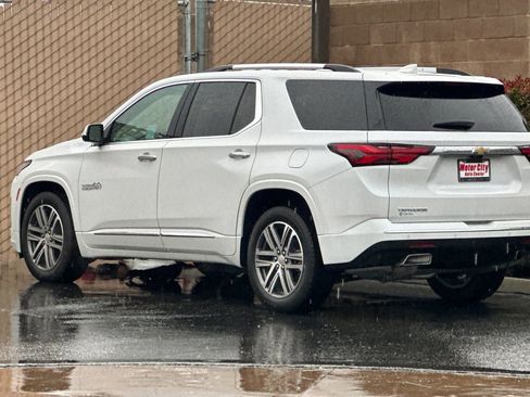 Used 2023 Chevrolet Traverse High Country w/ LPO, Floor Liner Package image 6