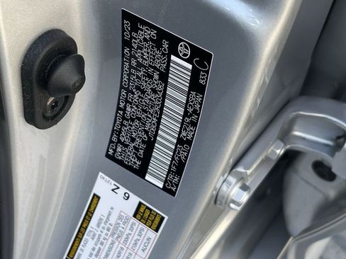 Used 2024 Toyota Corolla SE image 33