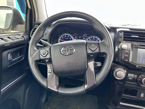Used 2019 Toyota 4Runner TRD Off-Road Premium image 12