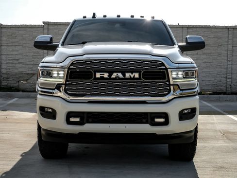 Used 2020 RAM 2500 Limited AWD/4WD image 7