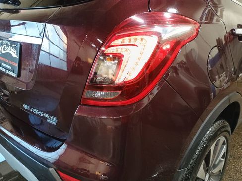 Used 2018 Buick Encore Preferred image 20