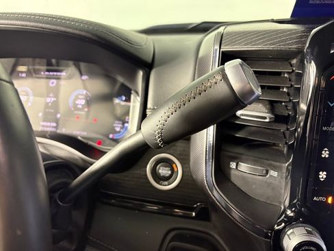 Used 2024 RAM 2500 Limited image 20