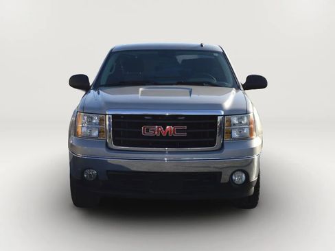 Used 2008 GMC Sierra 1500 W/T w/ SL Package image 4